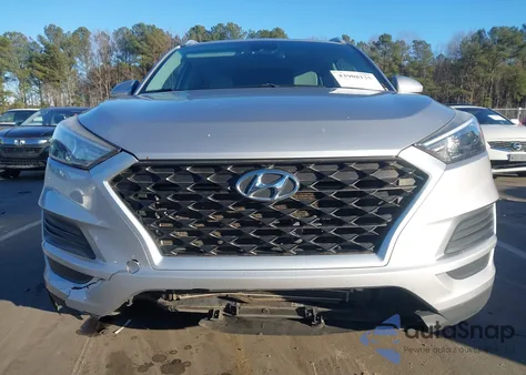 2020 Hyundai Tucson Value z USA, uszkodzony, nr VIN KM8J33A46LU091282